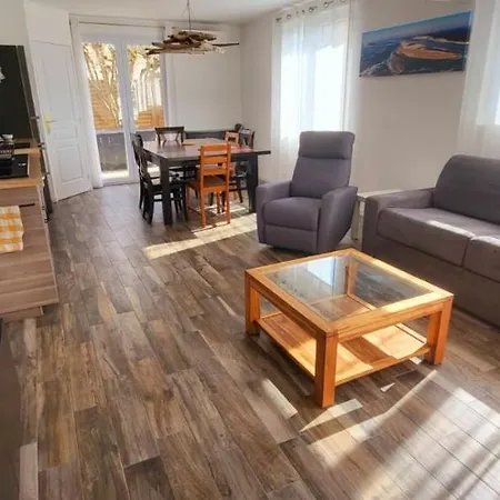 Au Bois Flotte D'eau D'ange Holiday home *